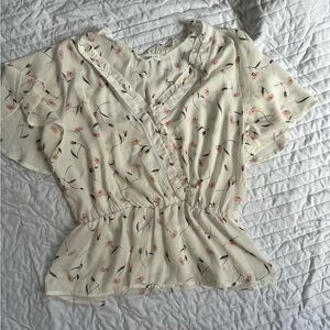 🌸 Sienna sky floral sheer blouse 🌸